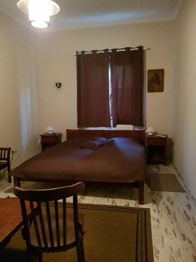 Hotel Barsonyberek Vendeghaz Bakony Jásd Exterior foto